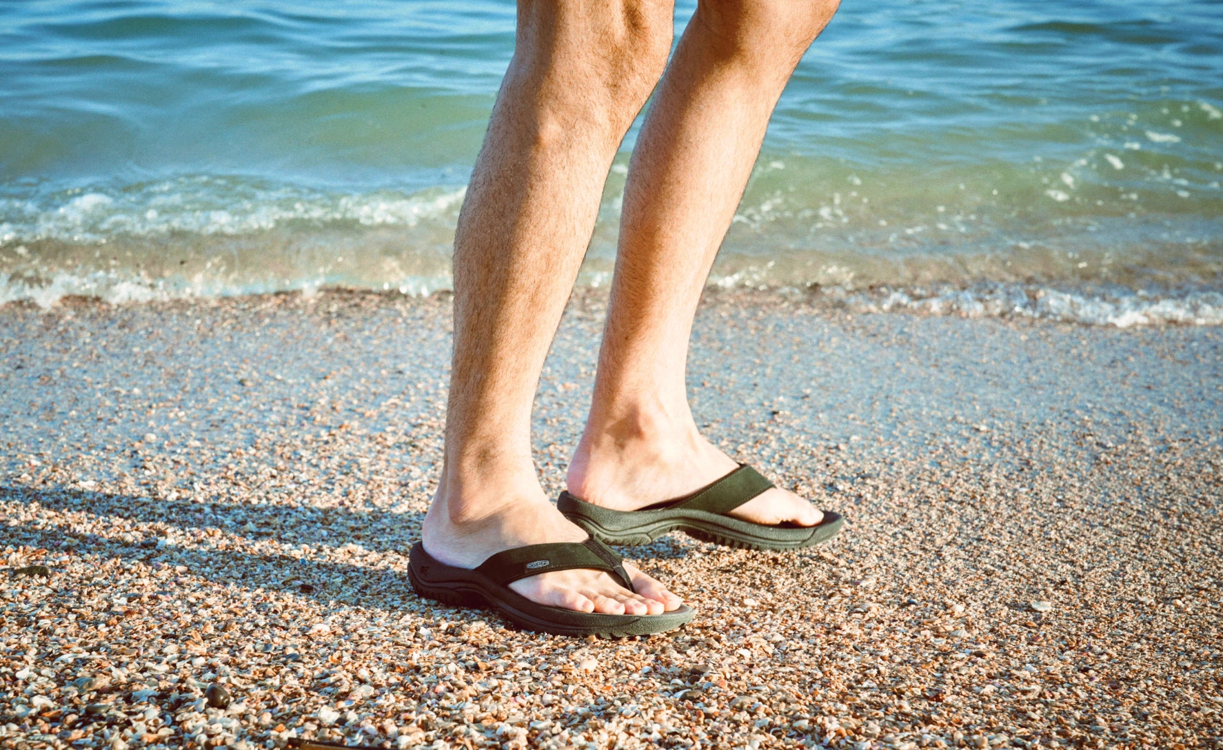 Men's Kona Flip Black/Steel Grey Leather Flip-Flop | KEEN | KEEN