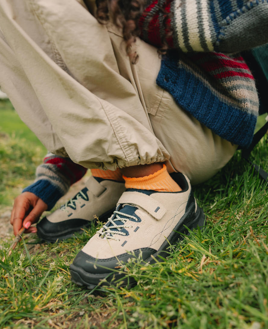 Little Kid's Jasper Zionic Sneaker | Safari/Wax Yellow | KEEN