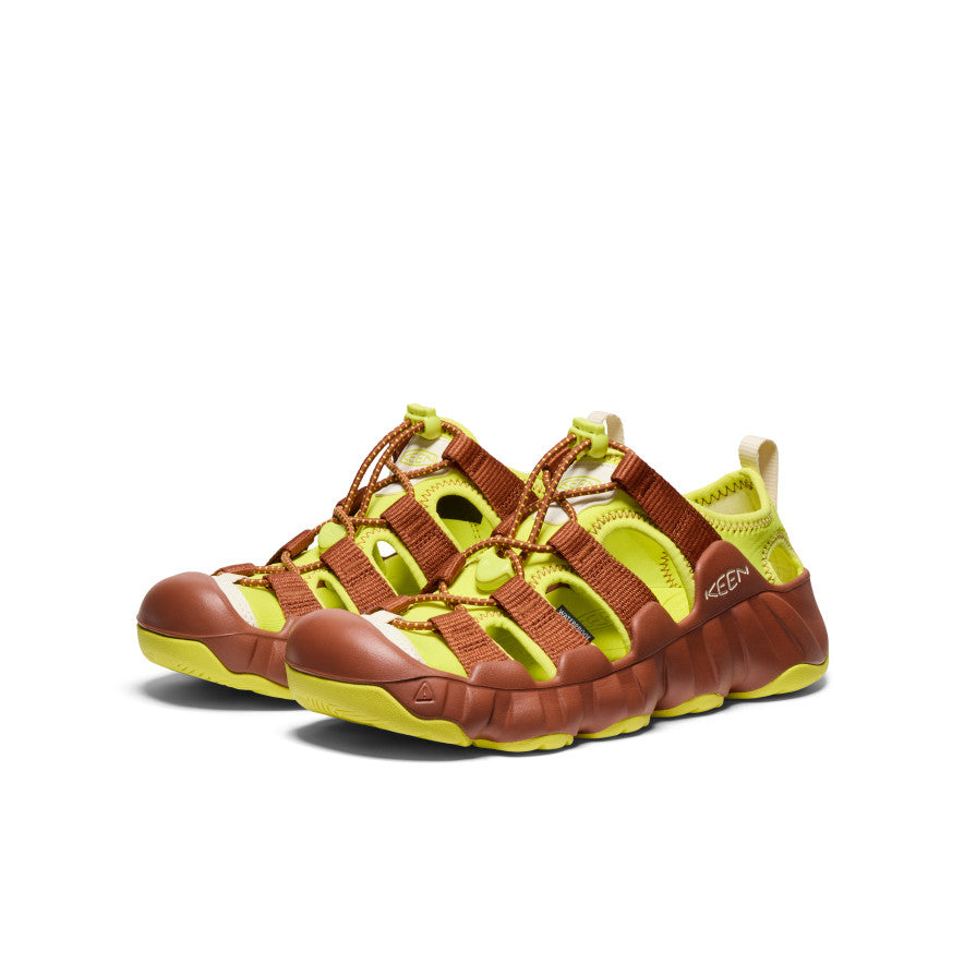 Women's Hyperport H2 Sandal - Pair Angle Image
