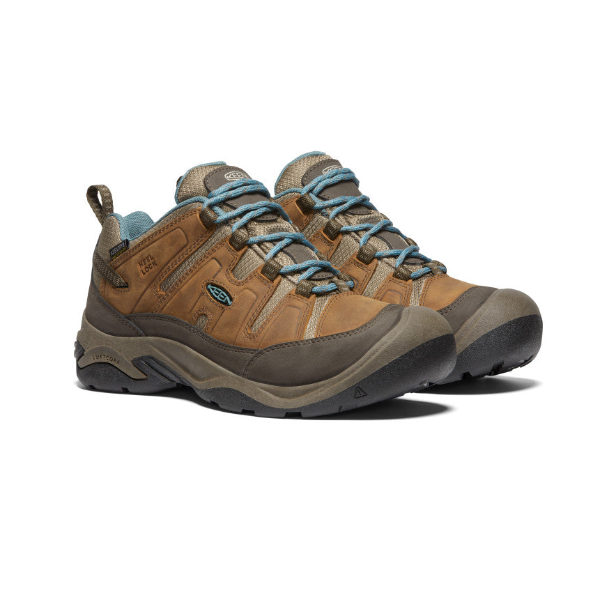 Hiking shoes for sale near me deals
