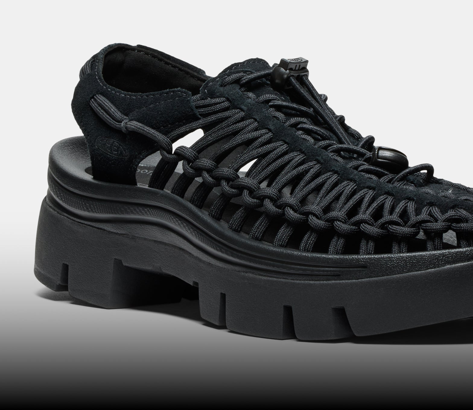 All Gender UNEEK PLT Sneaker | Safari/Black | KEEN Footwear Canada