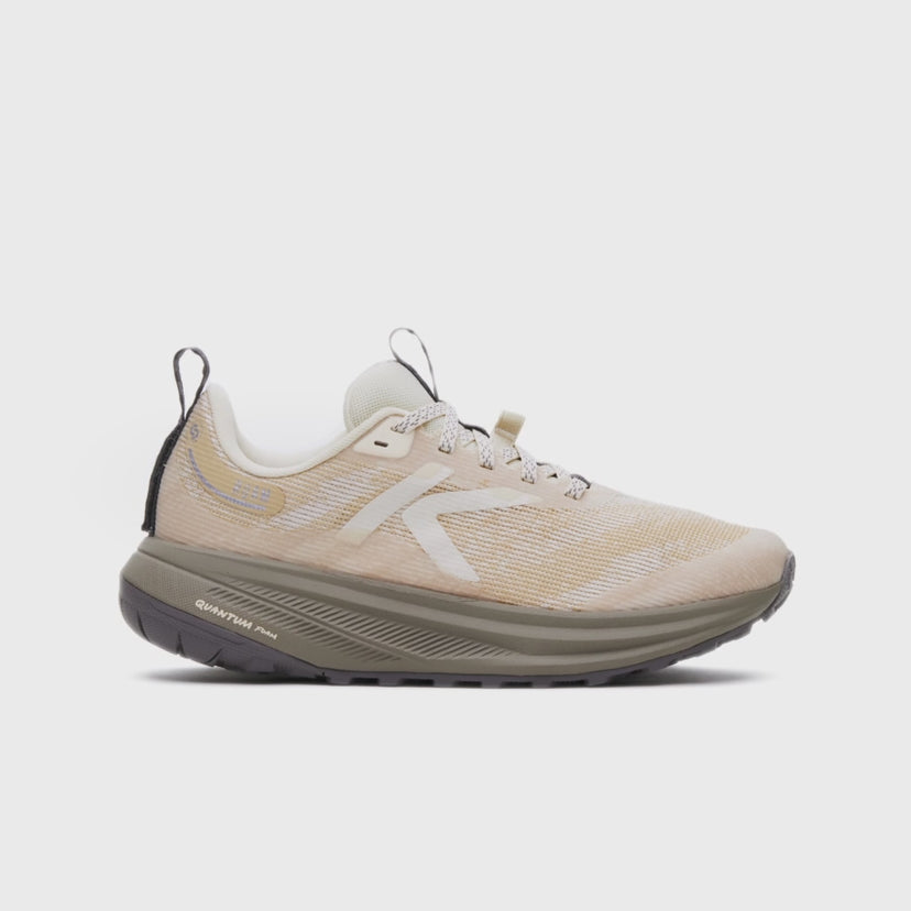 Women's Roam Trail Running Shoe  |  Birch/Brindle